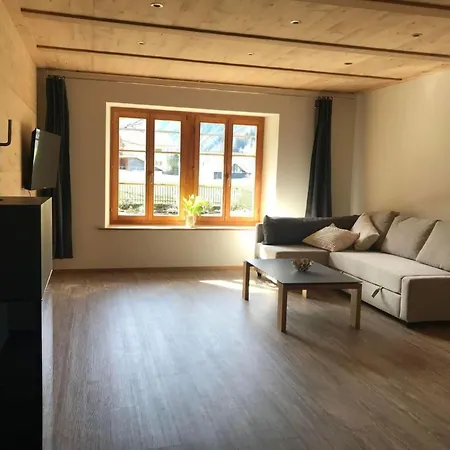 Neue 2-5- Im Dreigenerationen By Interhome Apartman